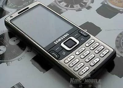 Смартфон Samsung i7110
