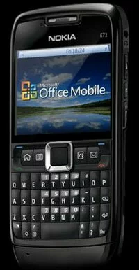 Office Mobile на Nokia E71 — коллаж