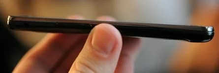Samsung Galaxy S II тонкий смартфон