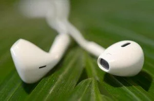 Apple создаст EarPods